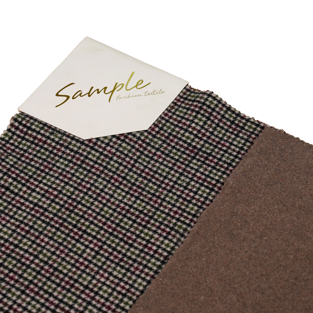 20% lana, 70% poliestere, 10% altra fibra, 800 g/m², controllo colore, tessuto in velluto double face, ML-4400-3