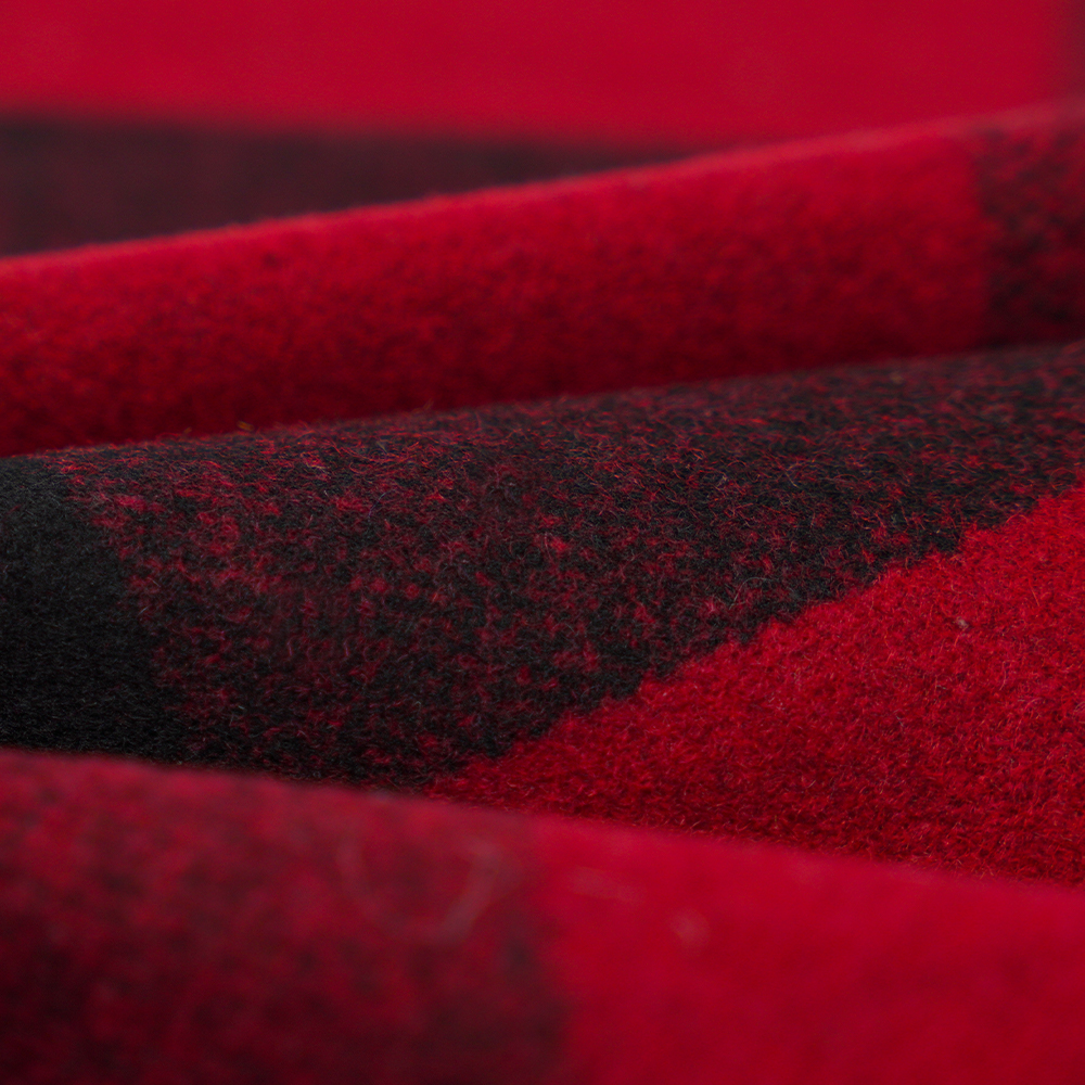 50% lana, 40% poliestere, 10% altra fibra, 760 g/m², plaid nero e rosso, tessuto Melton, ML-3010354